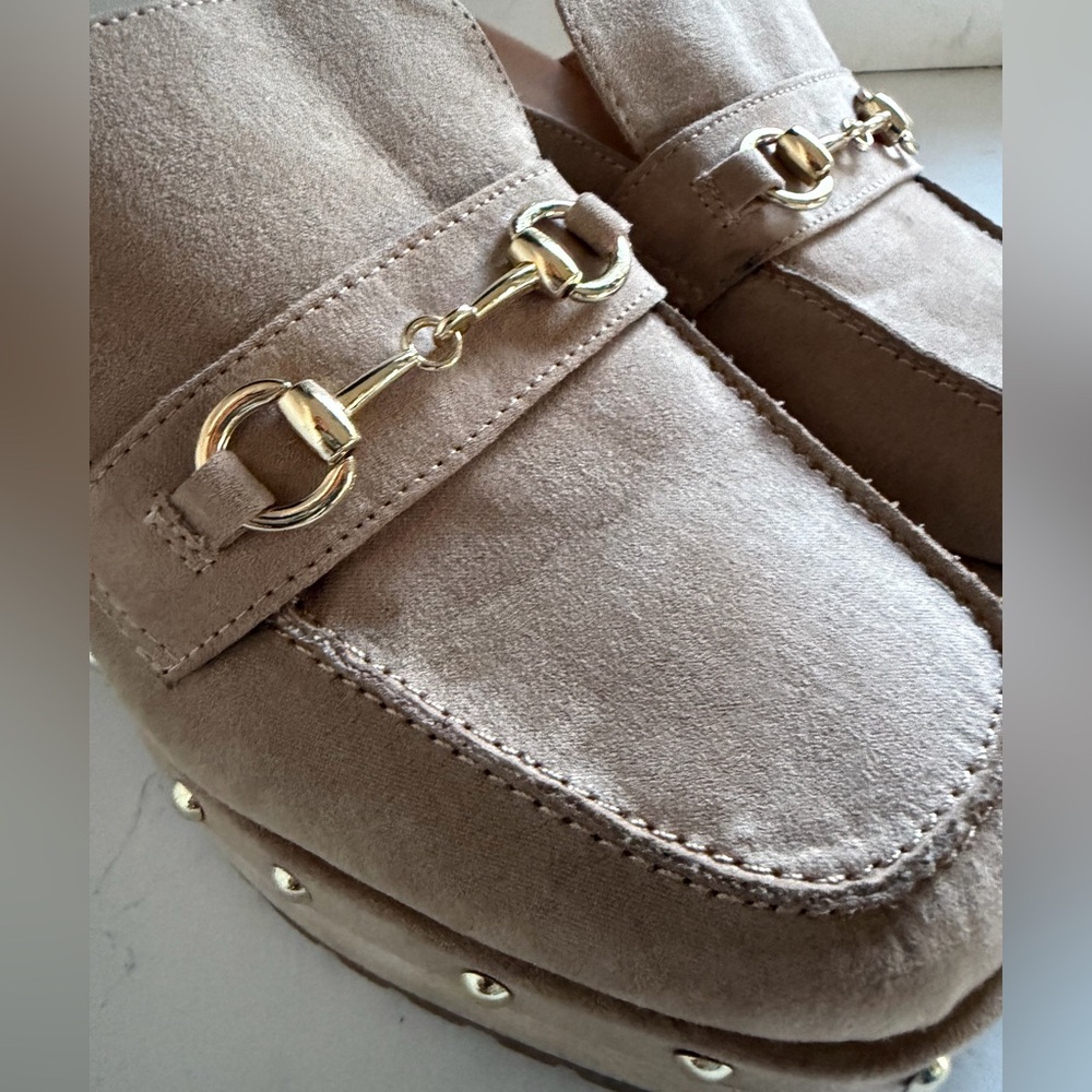 NWOT Madden Girl Platform shoes sz 10